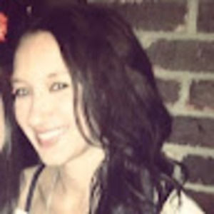 Meet your Posher, Caitlin